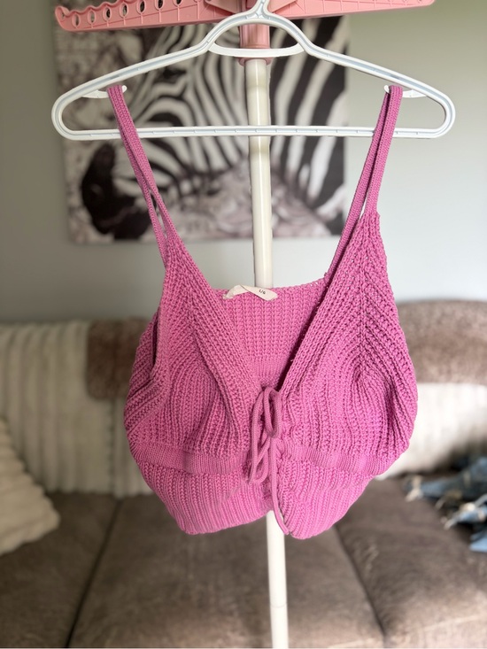 Tops - Knit Tie-Front Crop Top